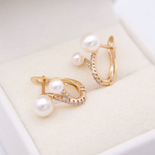 Lorely Huggie Earrings