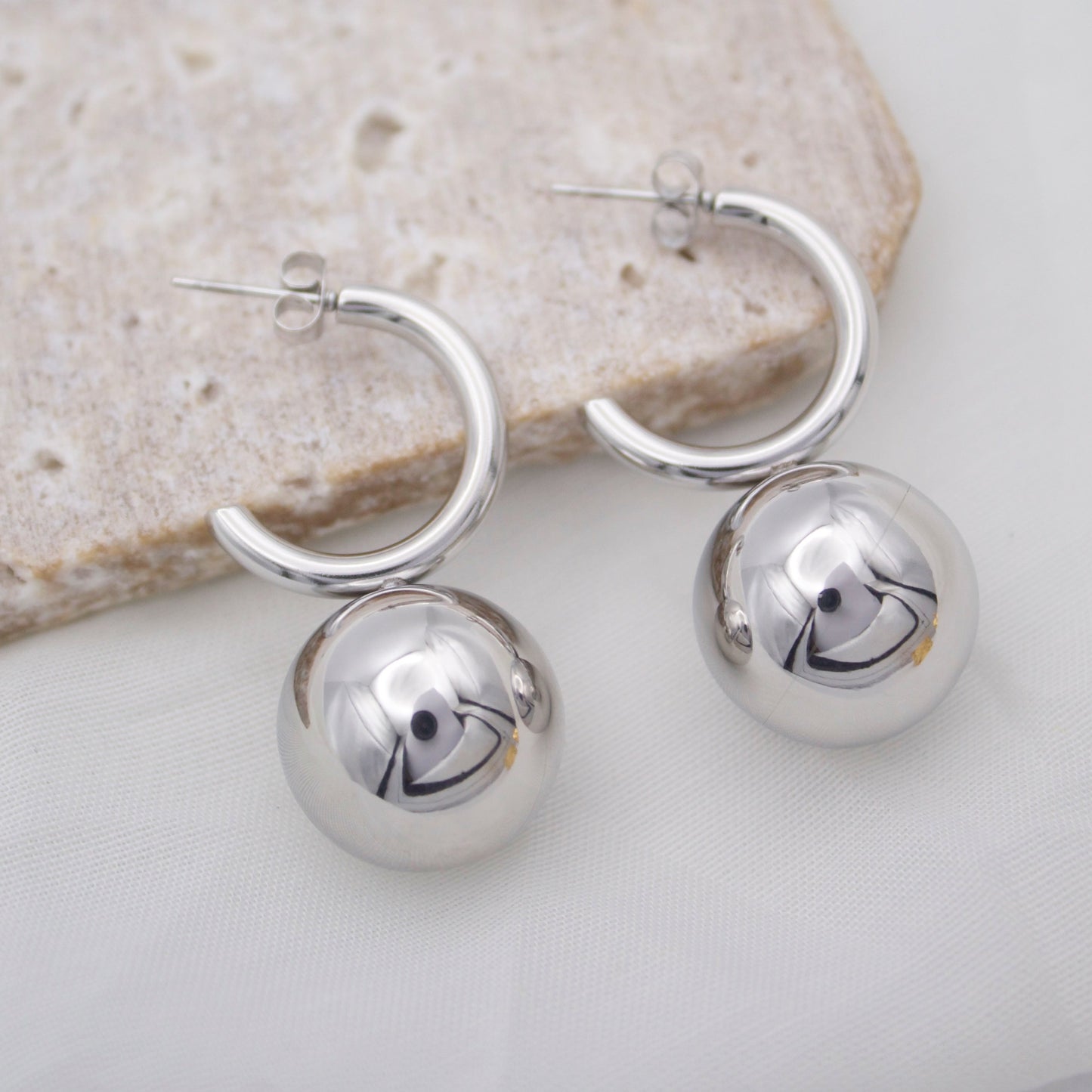 Magda Silver Stud Earrings