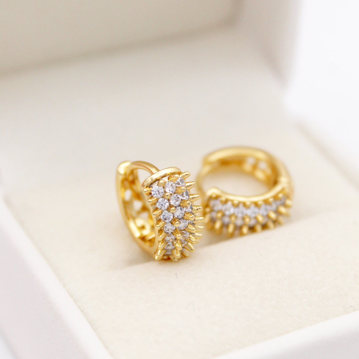 Eberie Huggie Earrings