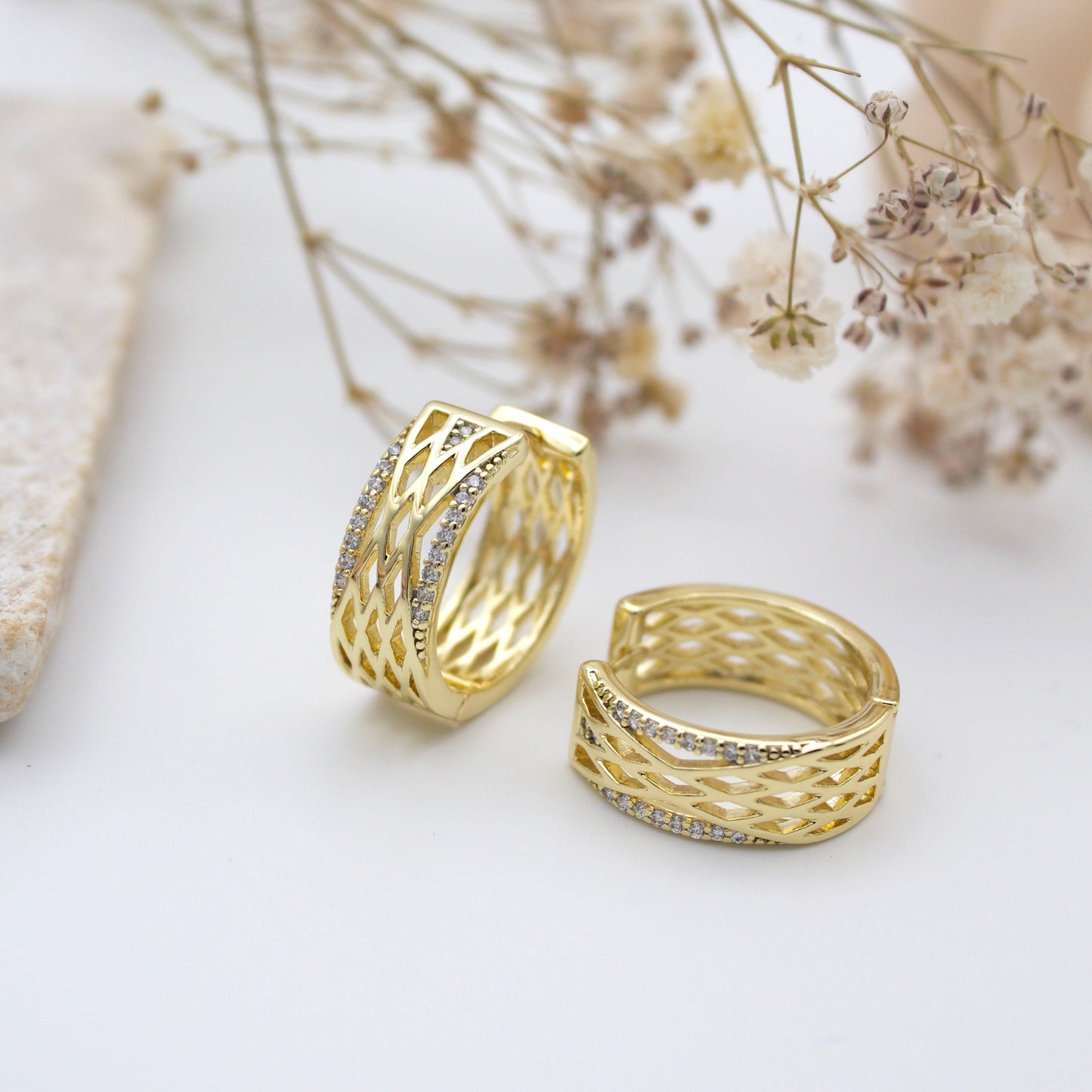 Syrine Hoop Earrings