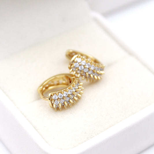 Eberie Huggie Earrings