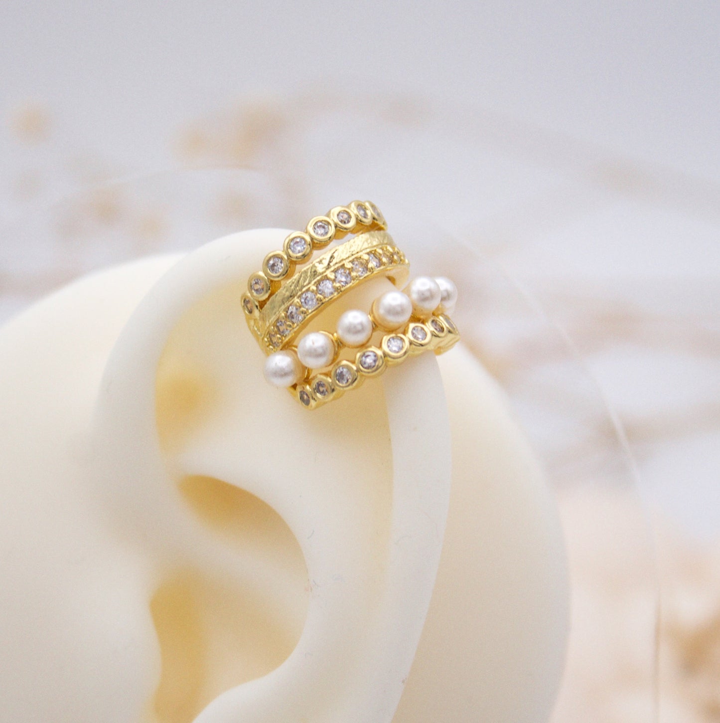 Nayeli Earcuff