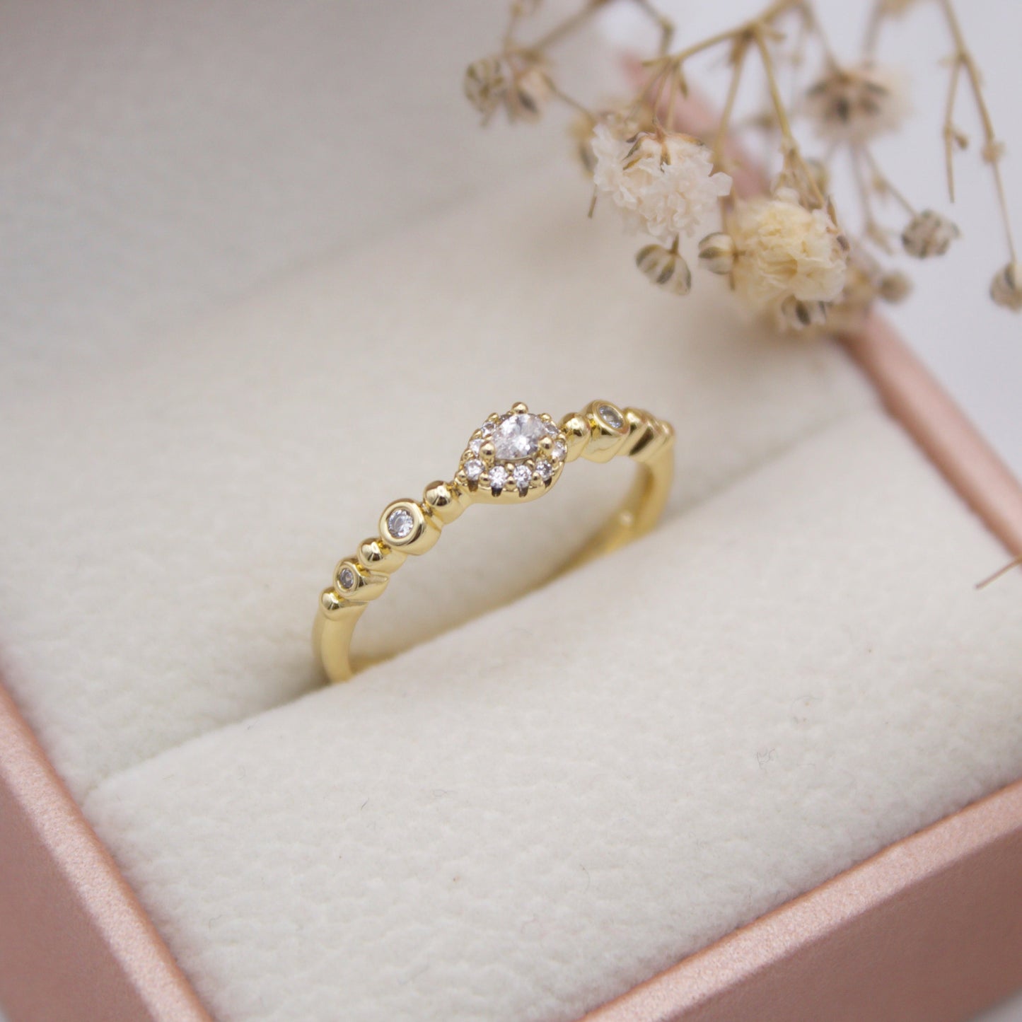 Linda Drop Ring