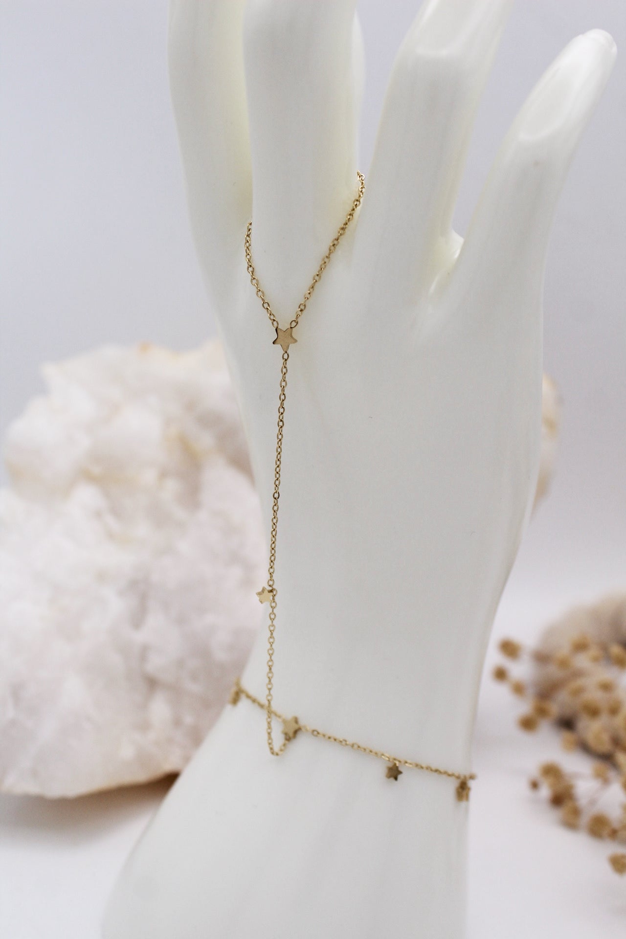 Dainty Stars Hand Chain