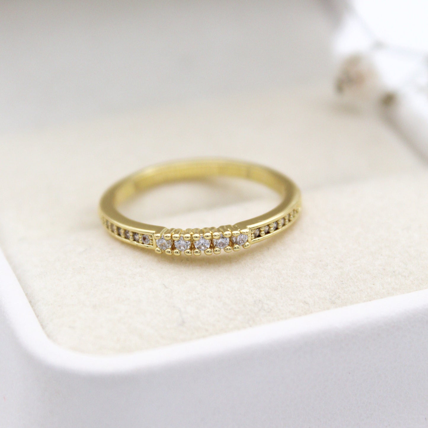 Ilia Ring