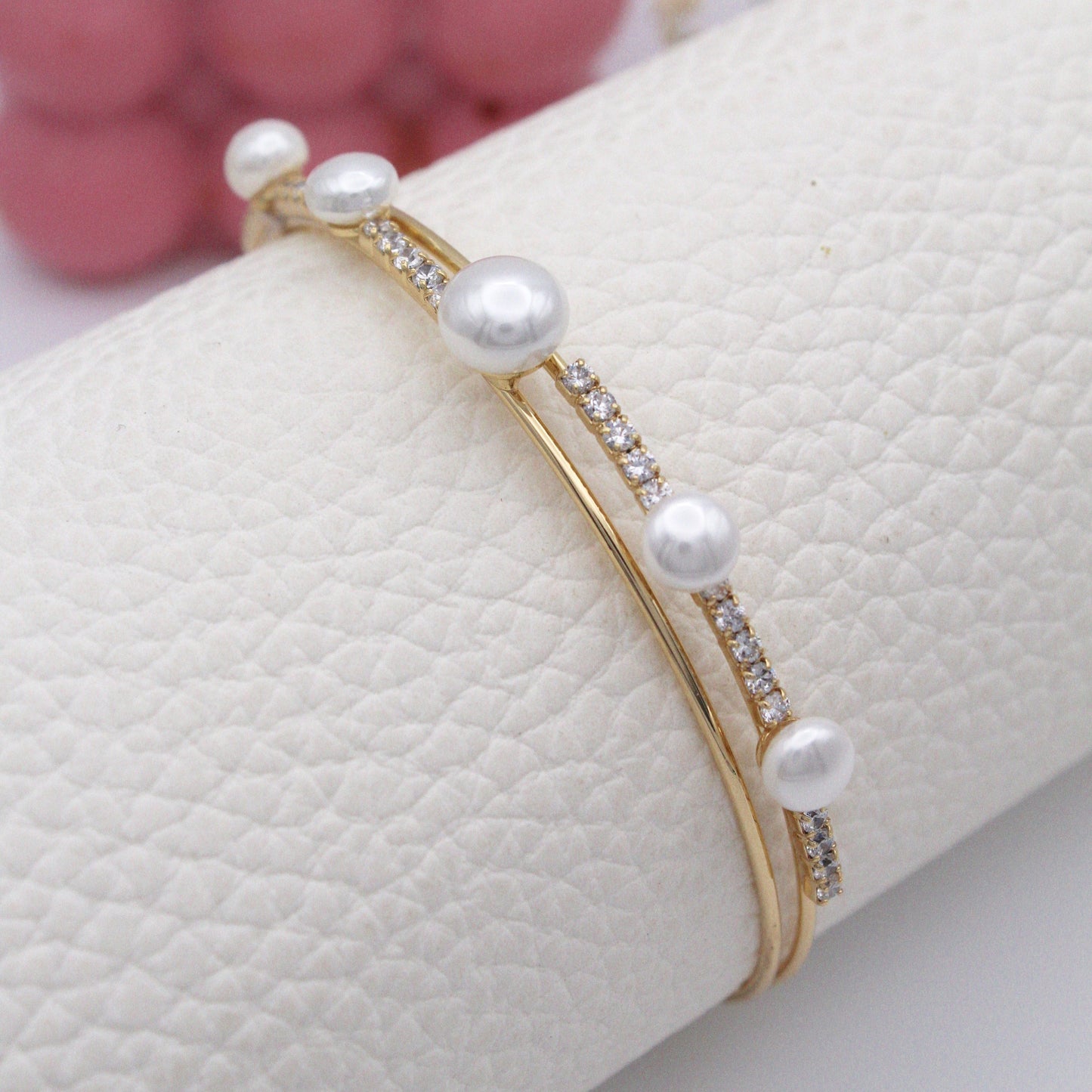 Adalet Pearl Bangle