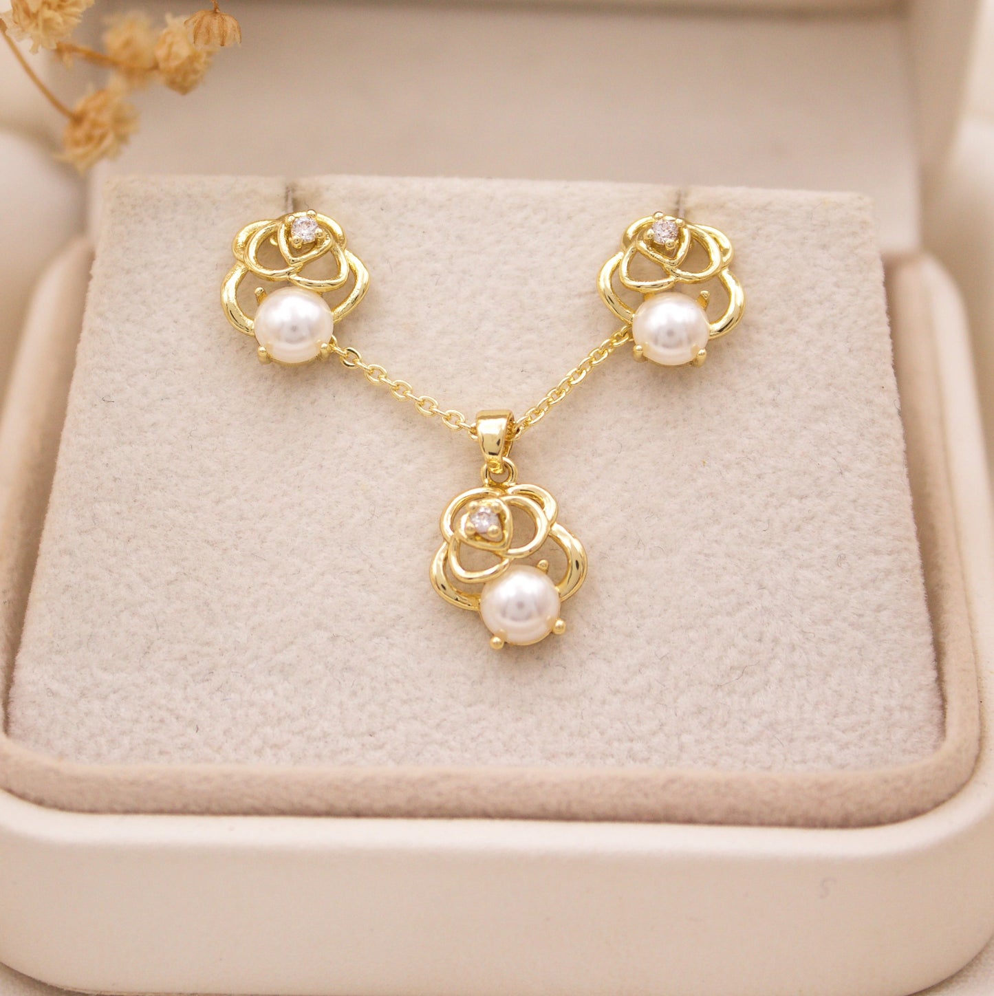 Rosa Jewelry Set