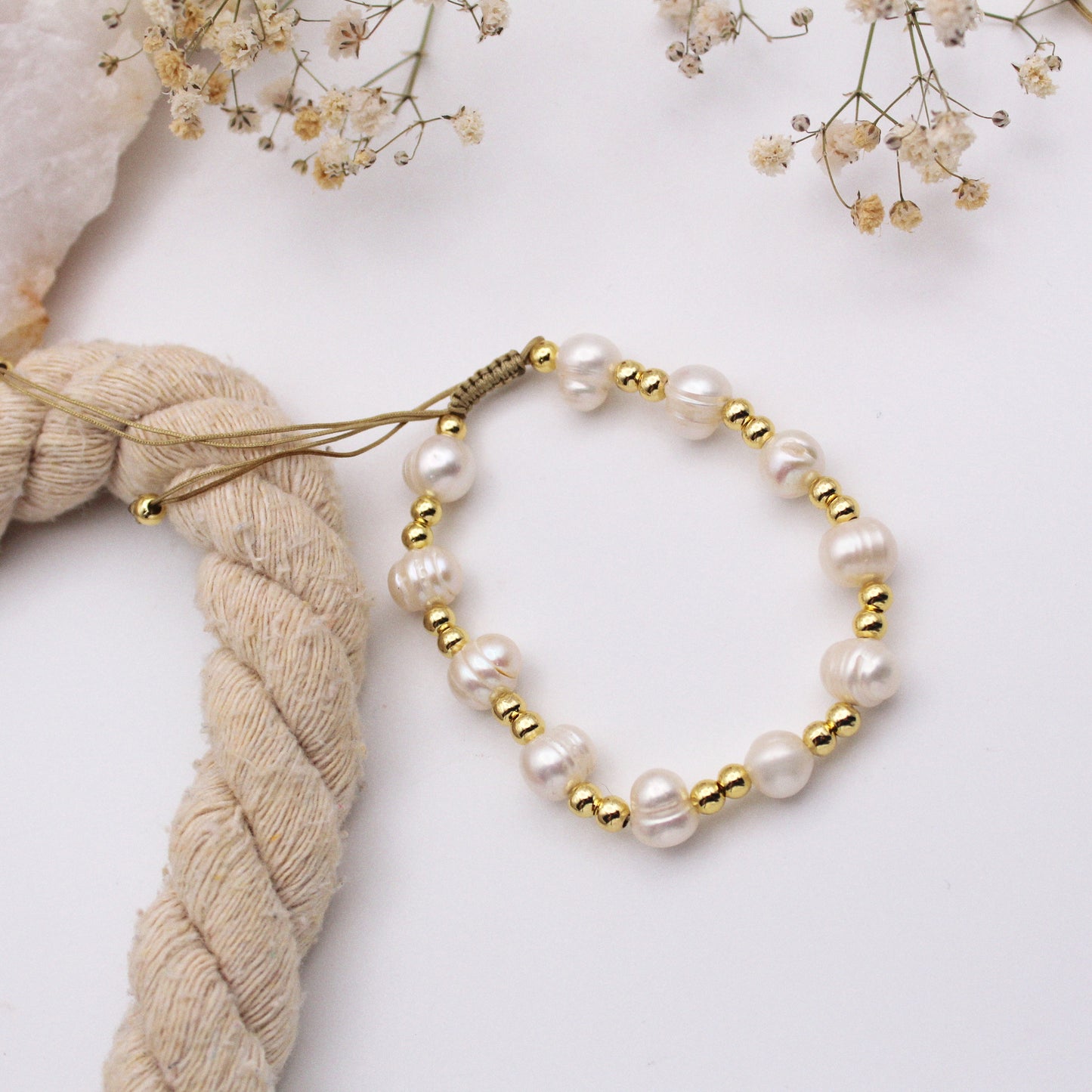 Lacey Pearl Bracelet
