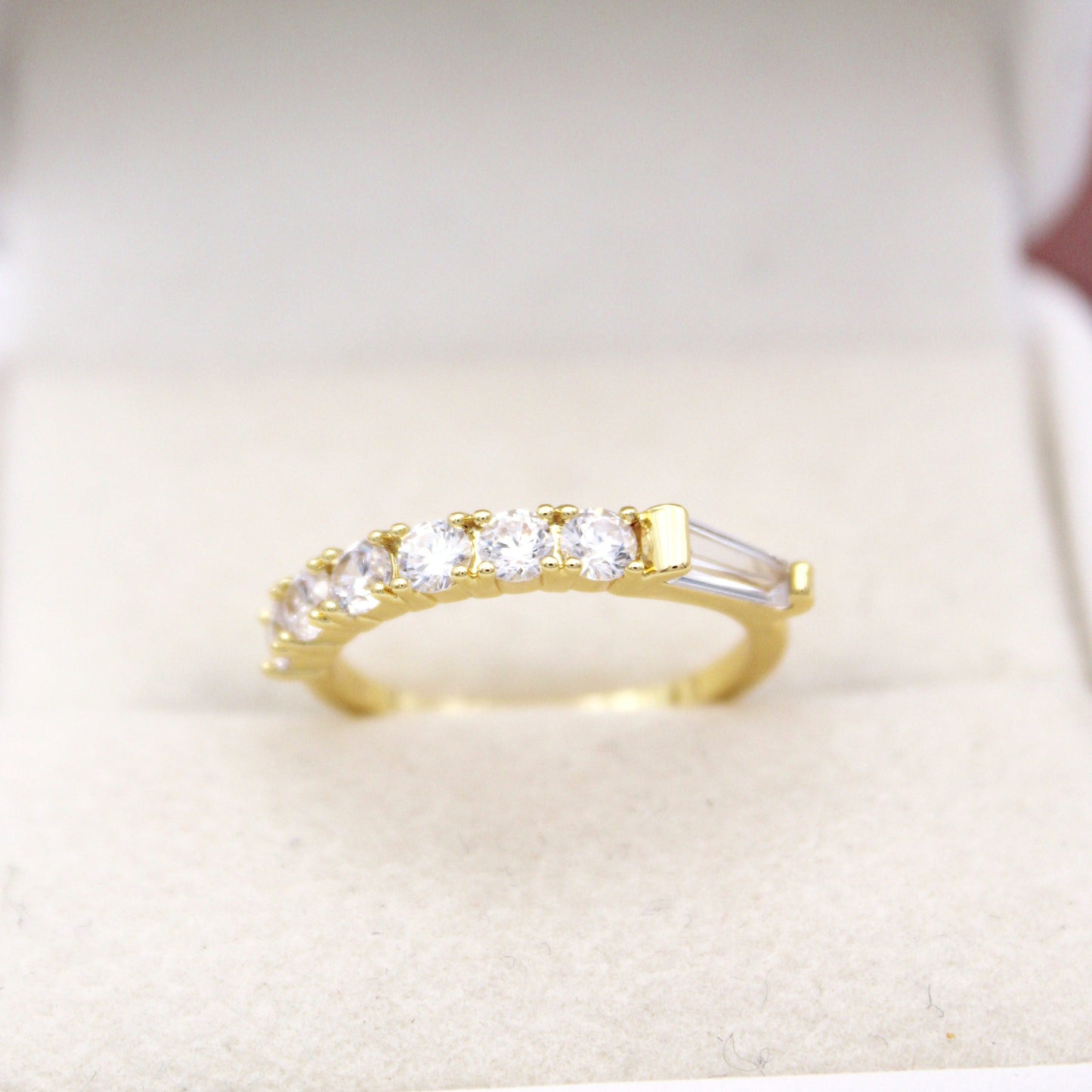 Layra Ring