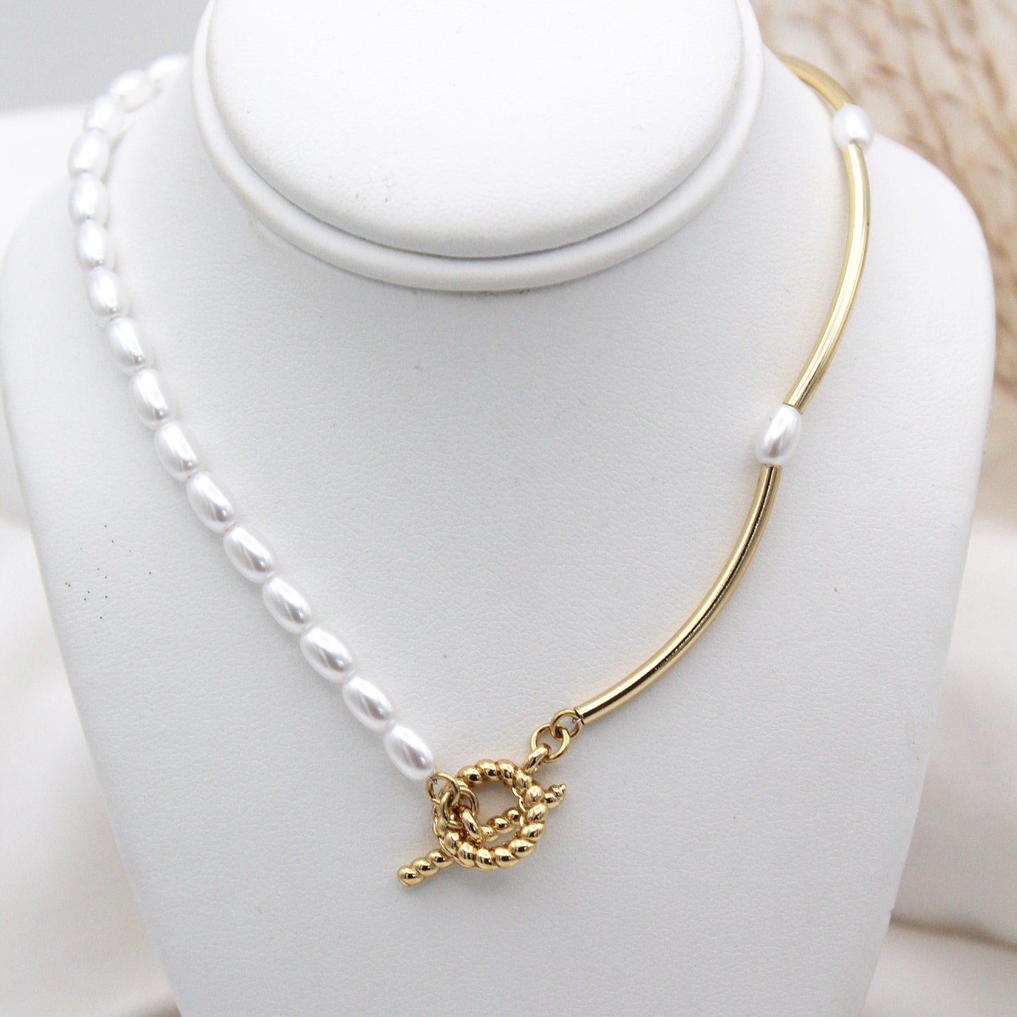 Constance pearl Necklace
