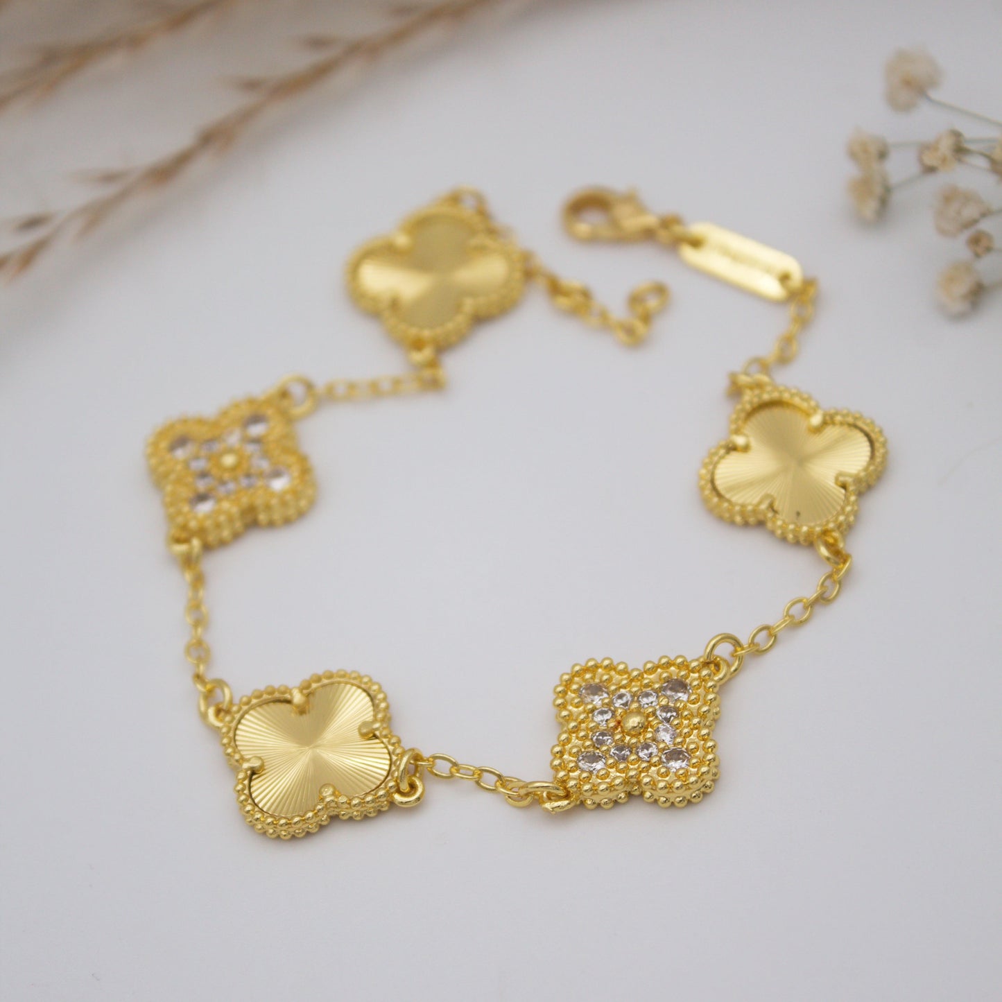 Brina Clover Bracelet