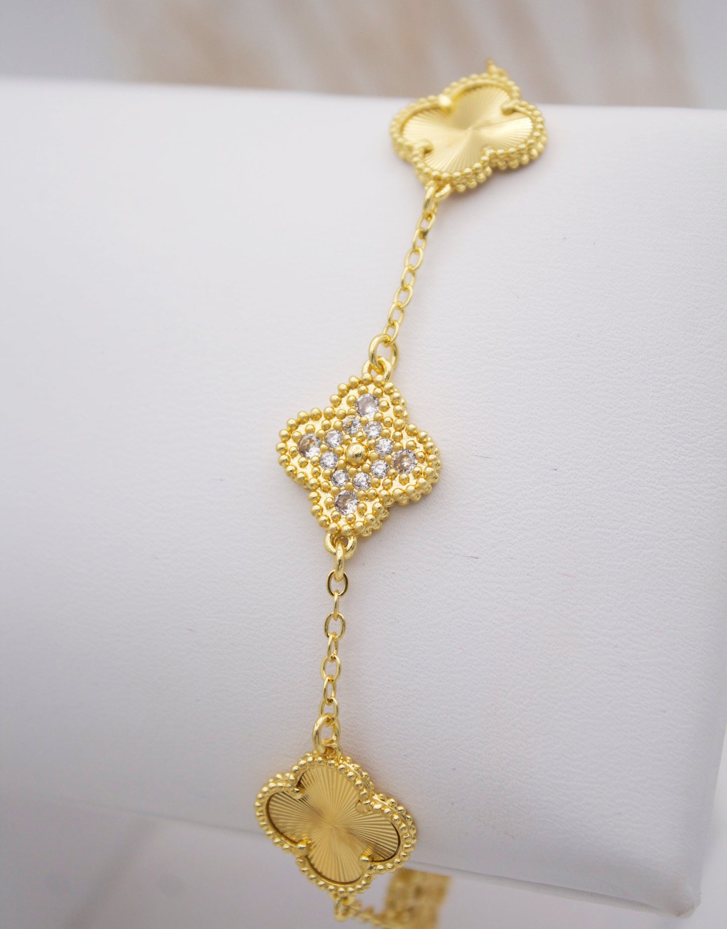 Brina Clover Bracelet