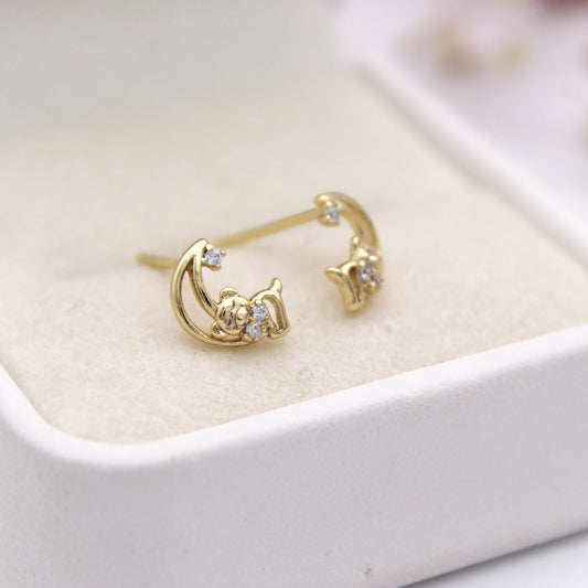 Osito Durmiente Stud Earrings