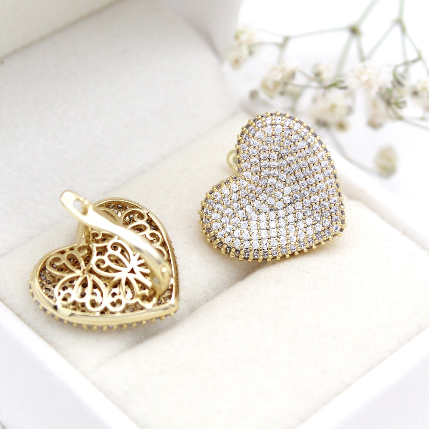 Geovanna Heart Earrings