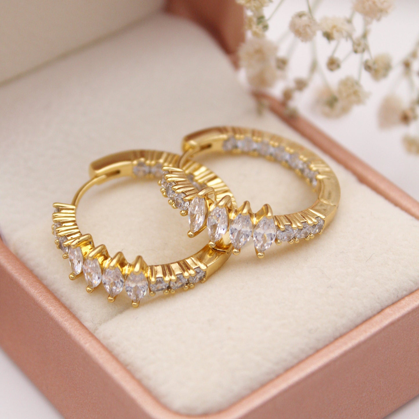 Elda Hoop Earrings
