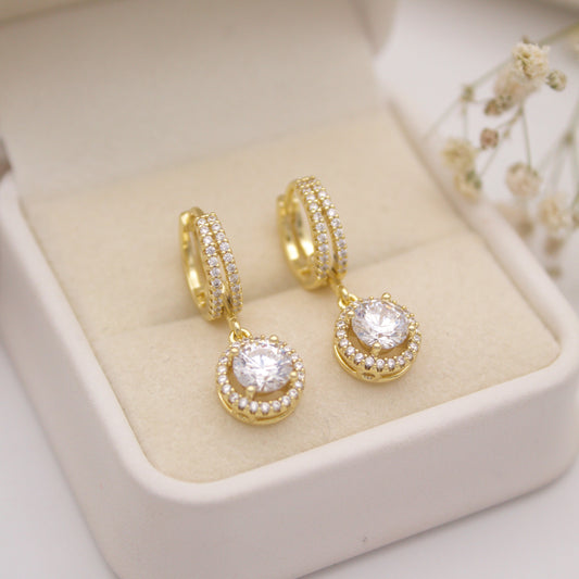 Bernabela Huggie Earrings - Blanco