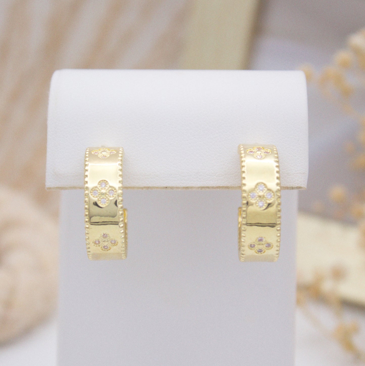 Beyza Clover Stud Earrings