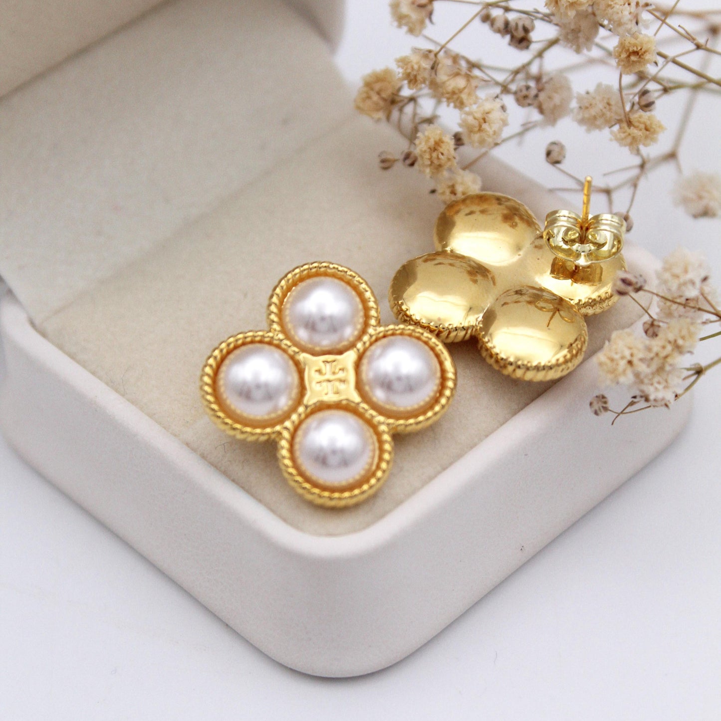 Georgianna Pearl Earrings