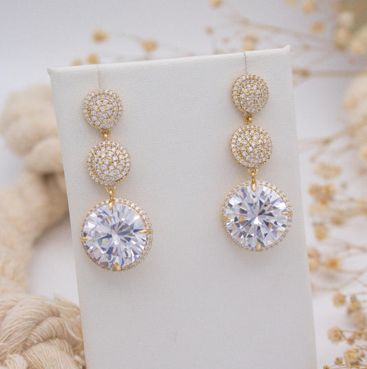 Zahra Stud Earrings
