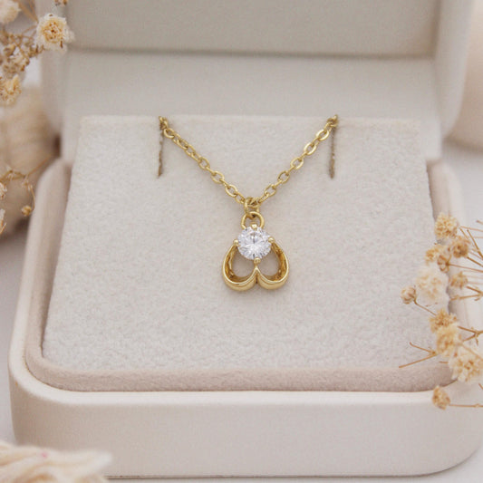 Dilara Heart Necklace