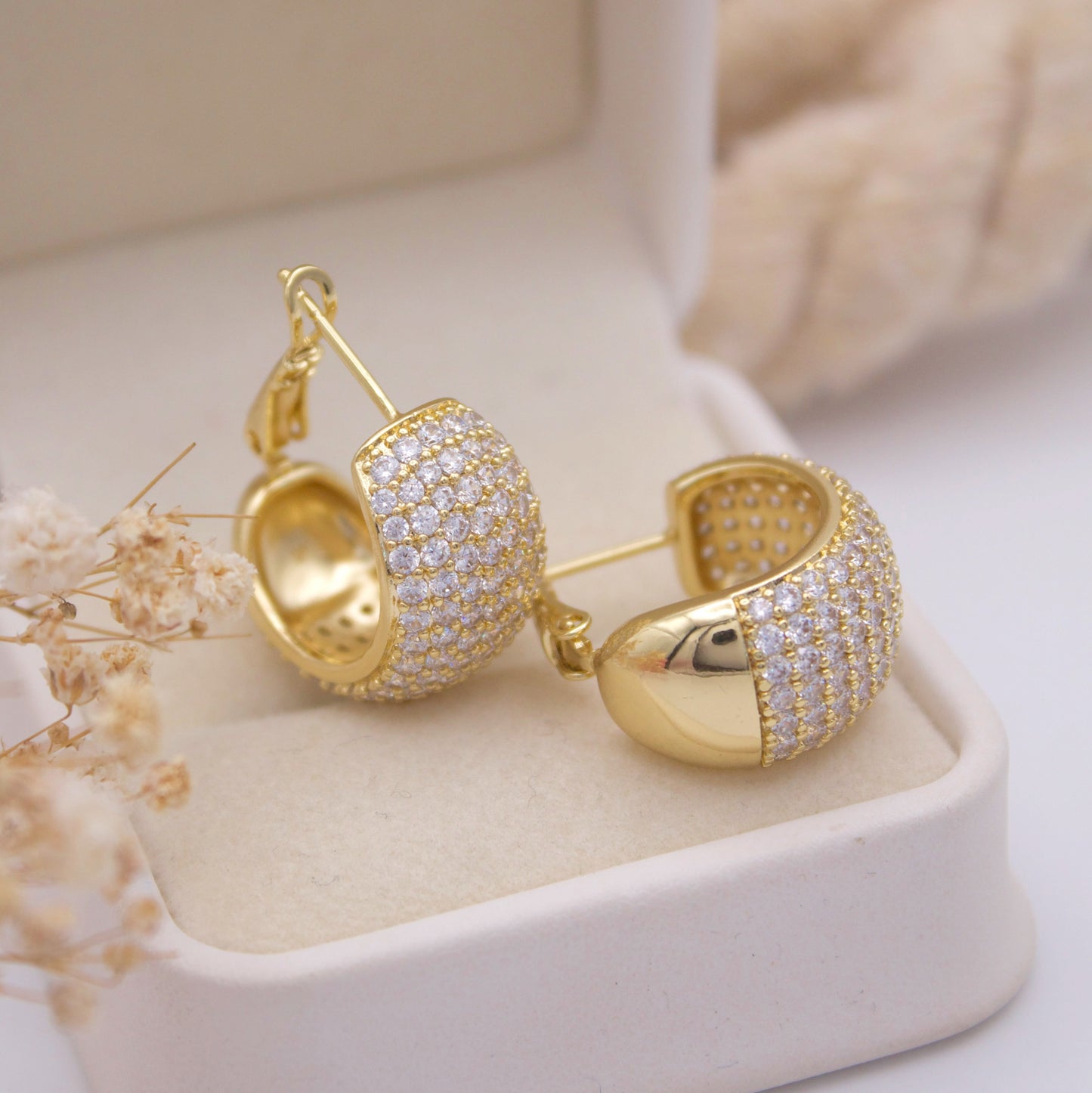 Lucina Gold Hoop Earrings