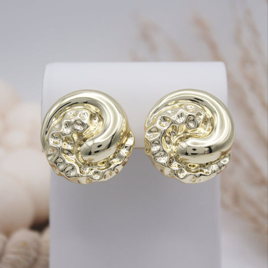 Isla Stud Earrings
