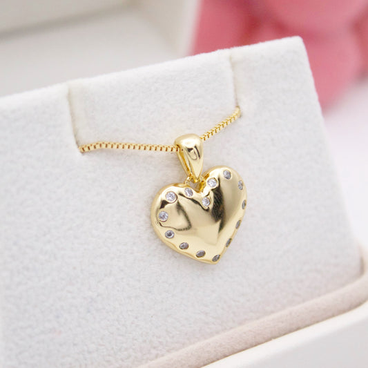 Cesia Heart Necklace