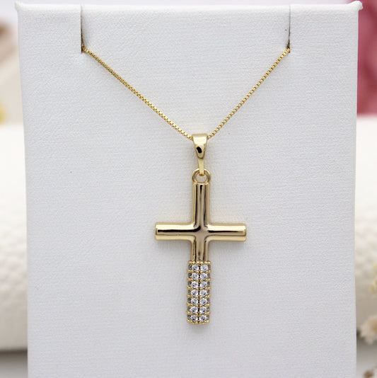 Lurvin Cross Necklace