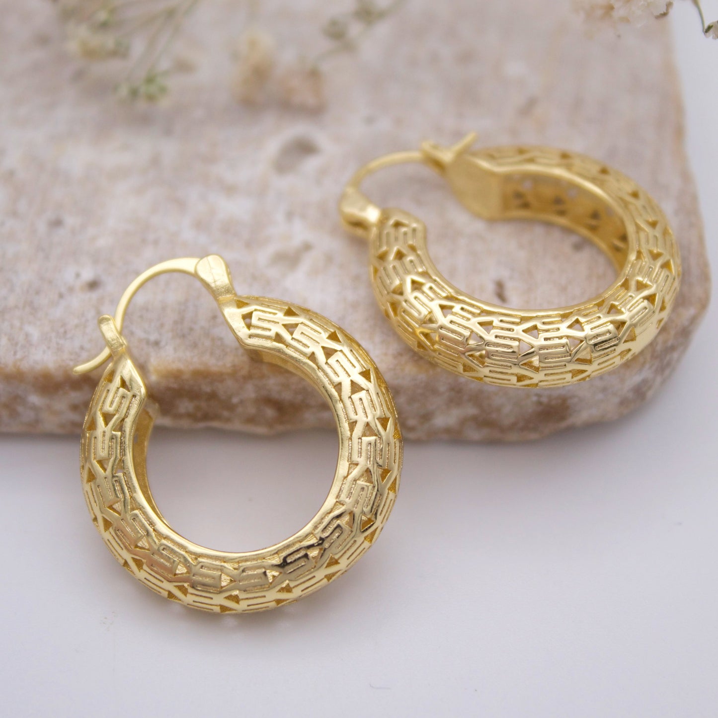 Magali Hoop Earrings