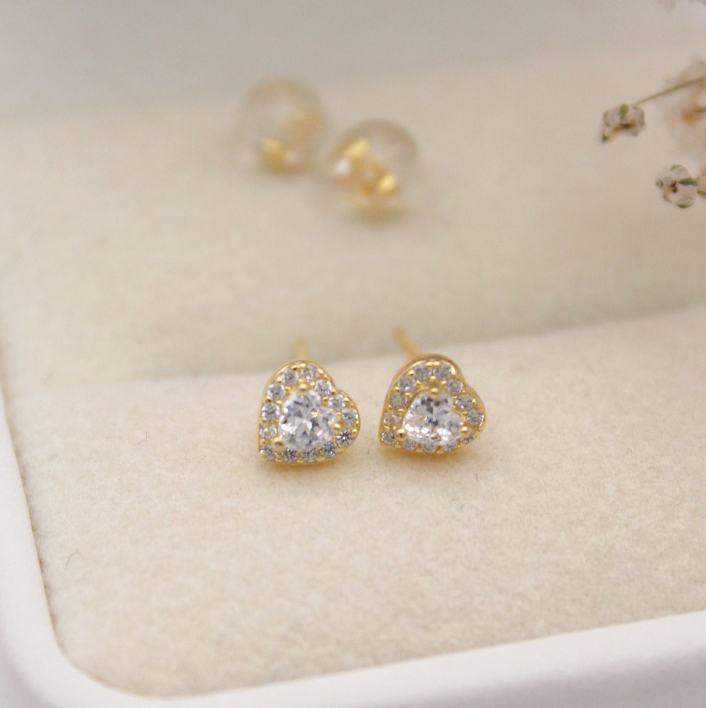 Lucci Gold Stud Earrings