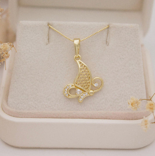 Butterfly win Necklace