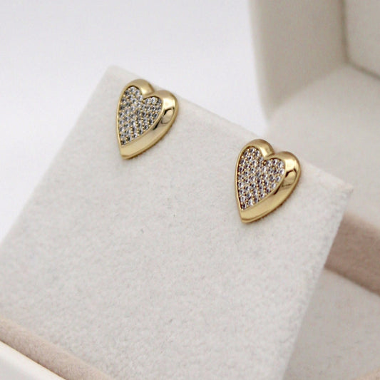 Kari Heart Stud Earrings