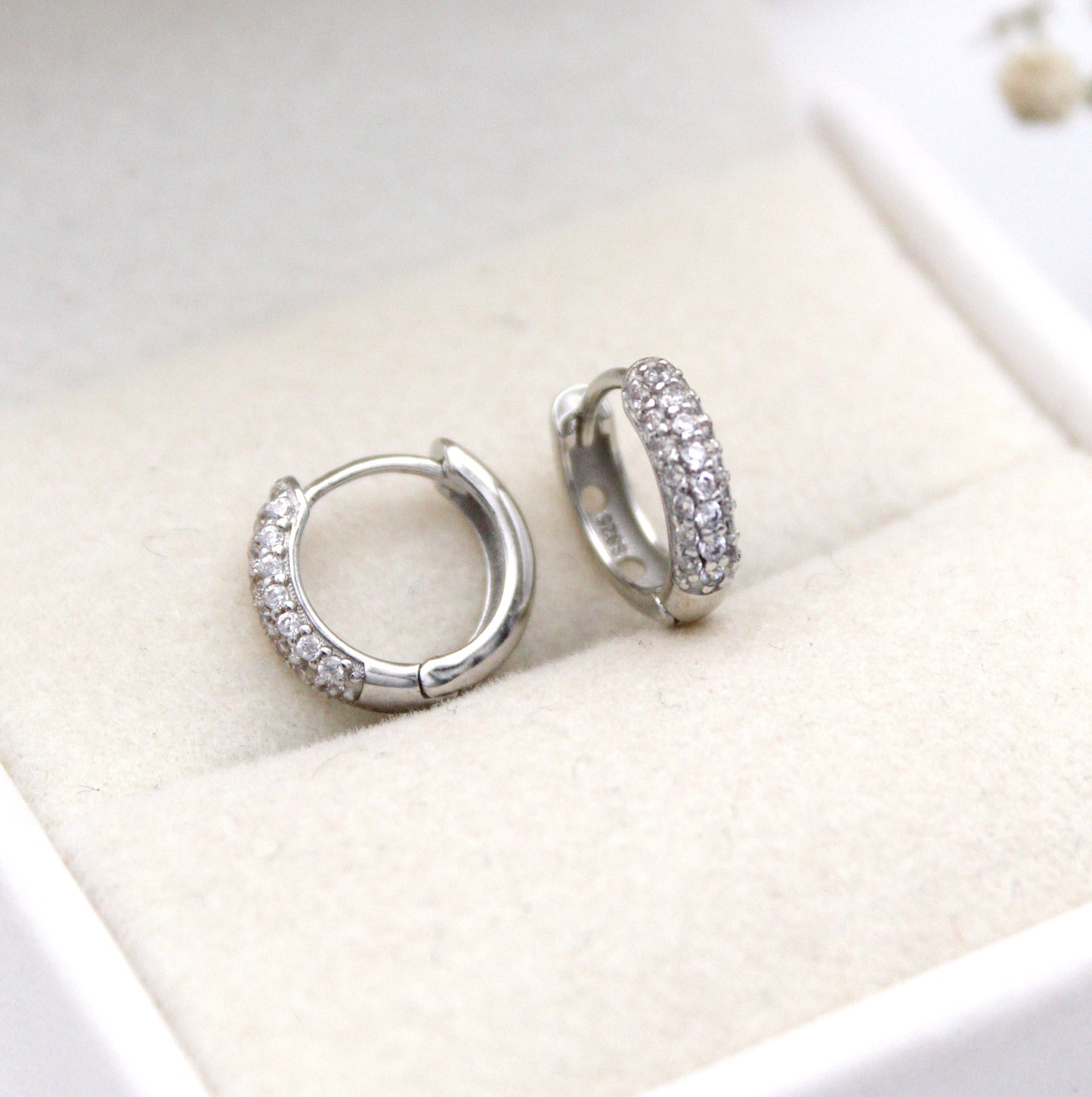 Althea Silver Piercing Earrings (6 mm)