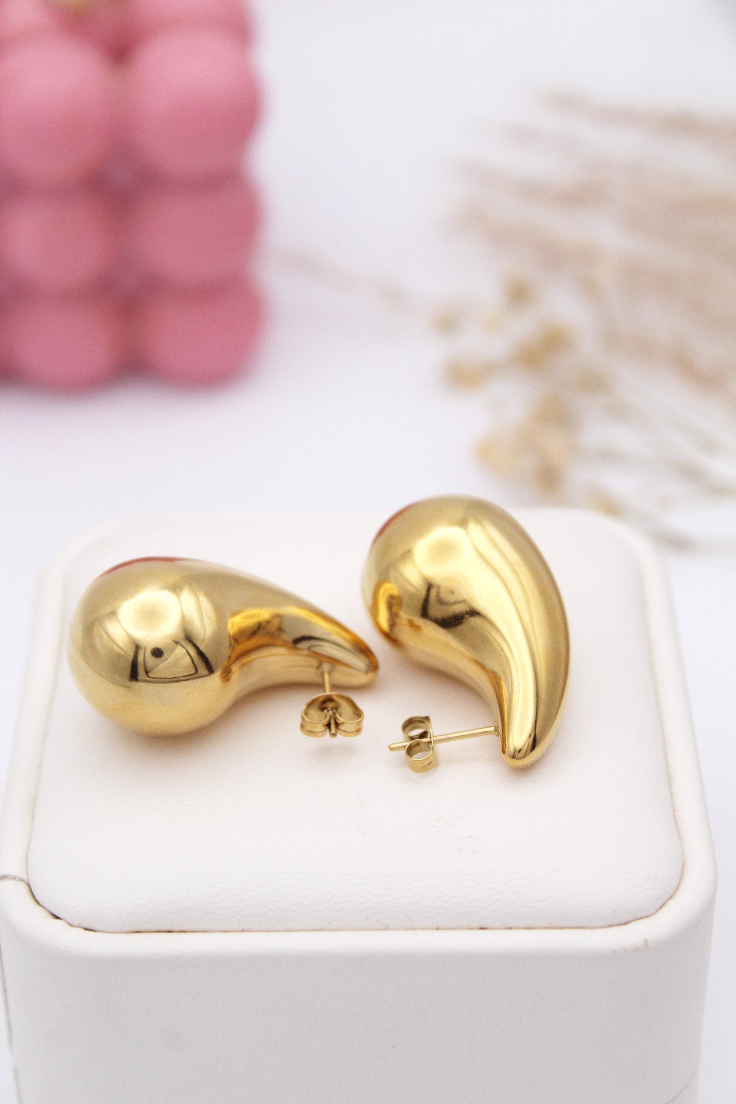 Saveria Gold Drop Earrings