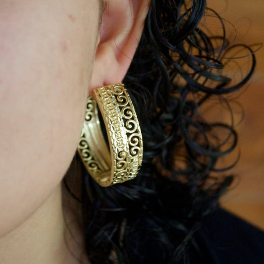 Aristella Hoop Earrings