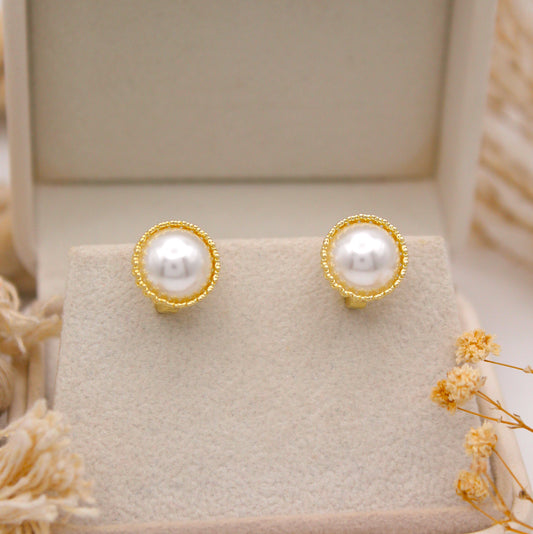 Willa Pearl Huggie Earrings