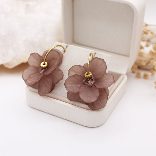 Lilith Stud Earrings - Púrpura