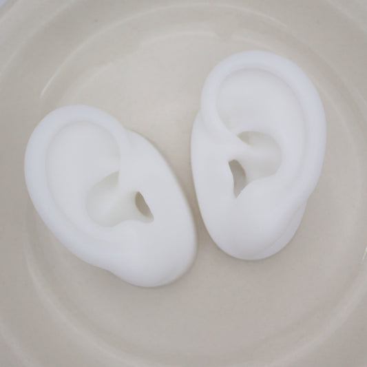 Modelo de oreja de silicona - blanca