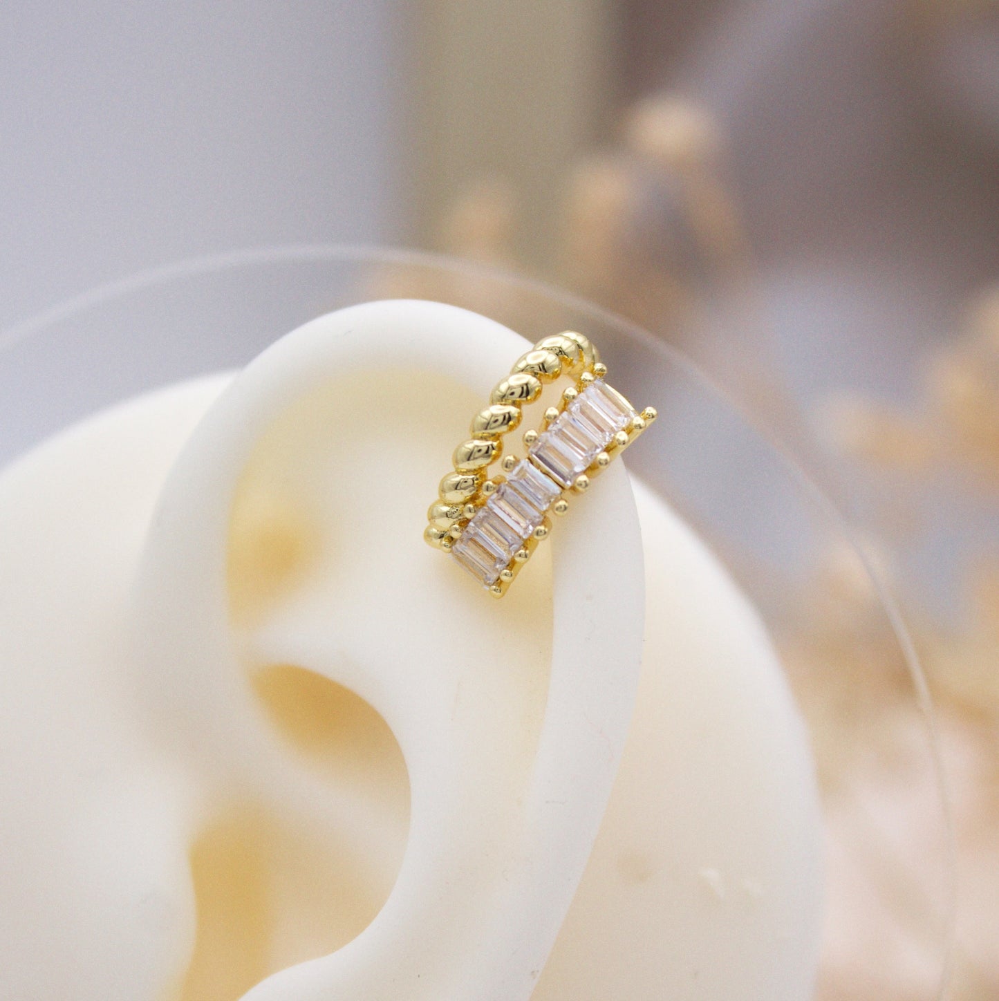 Amber Earcuff
