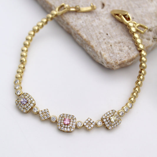 Julene Bracelet - Pink