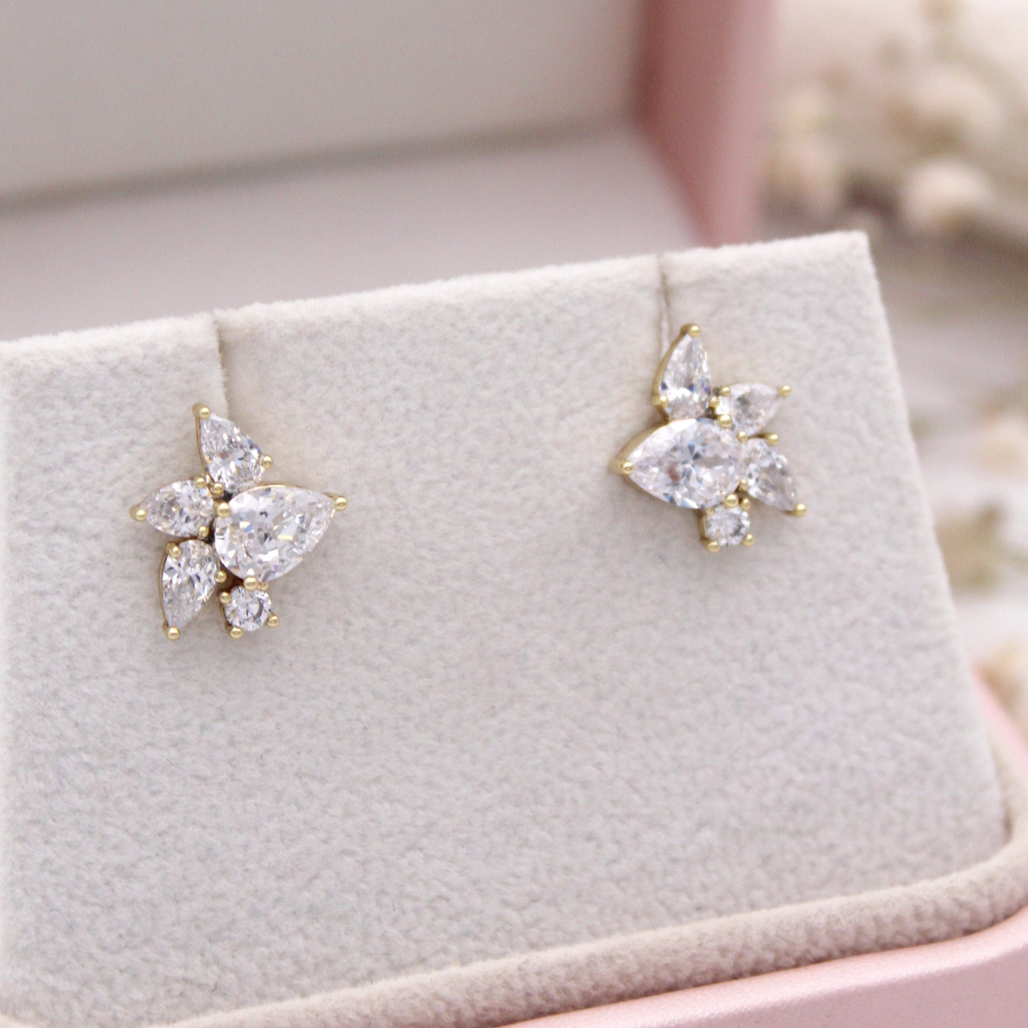 Mireia Stud Earrings