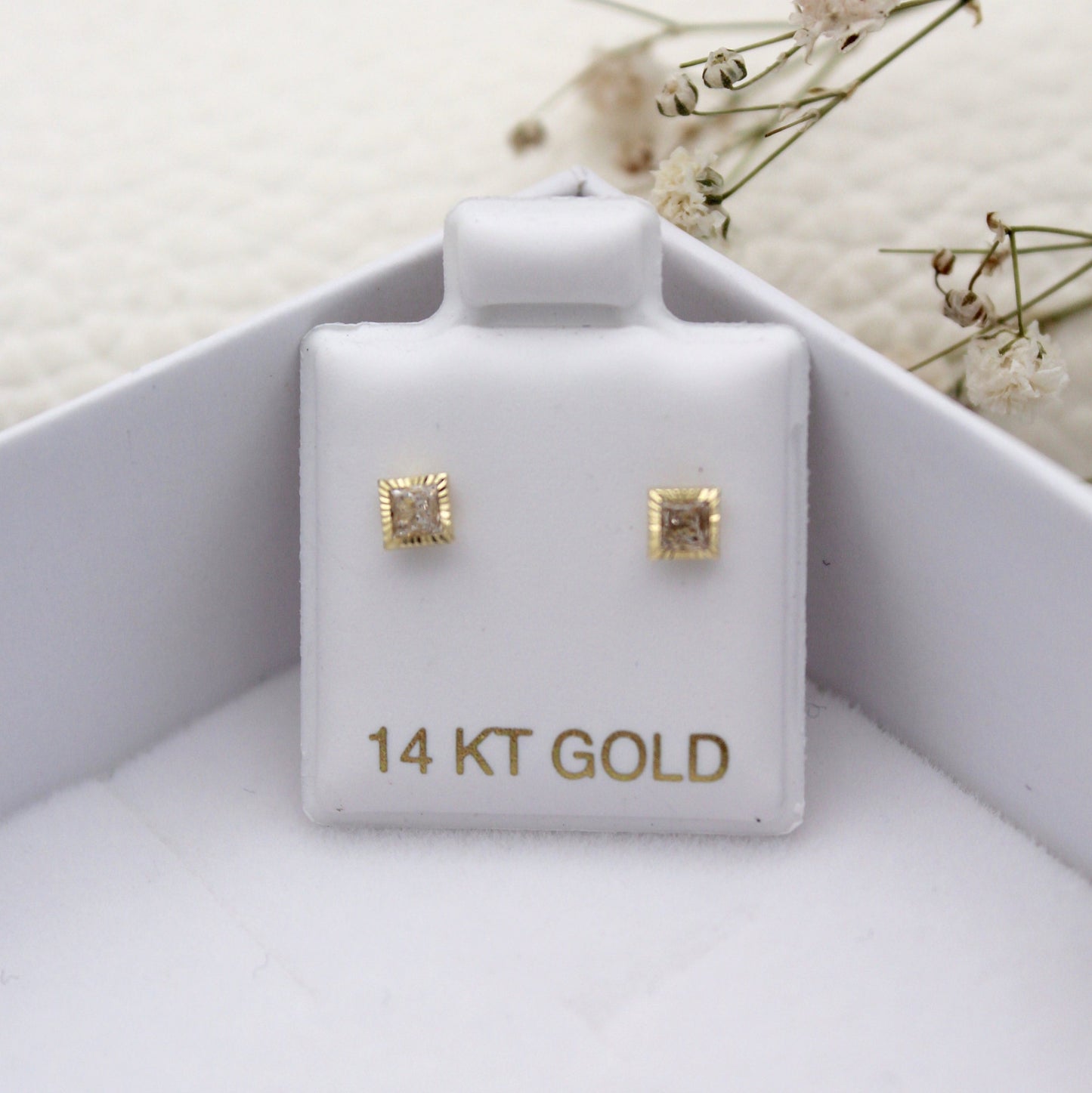 Square Screwback Piercings 14KT