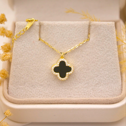 Trevia Clover Necklace
