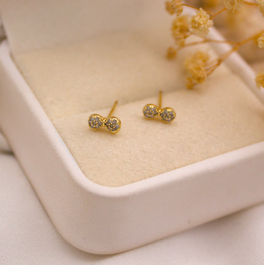Luccie Stud Earrings