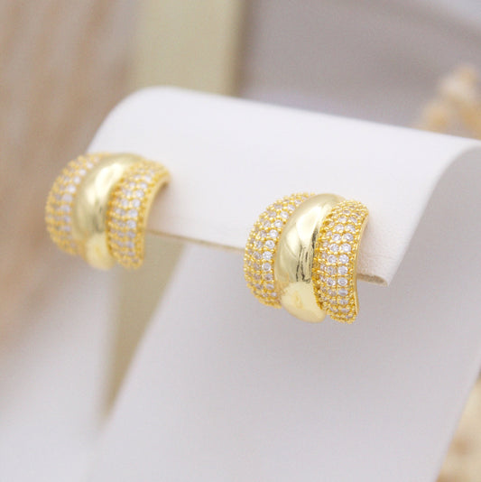 Etiennette Stud Earrings