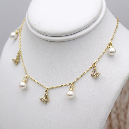 Iris Pearl Necklace