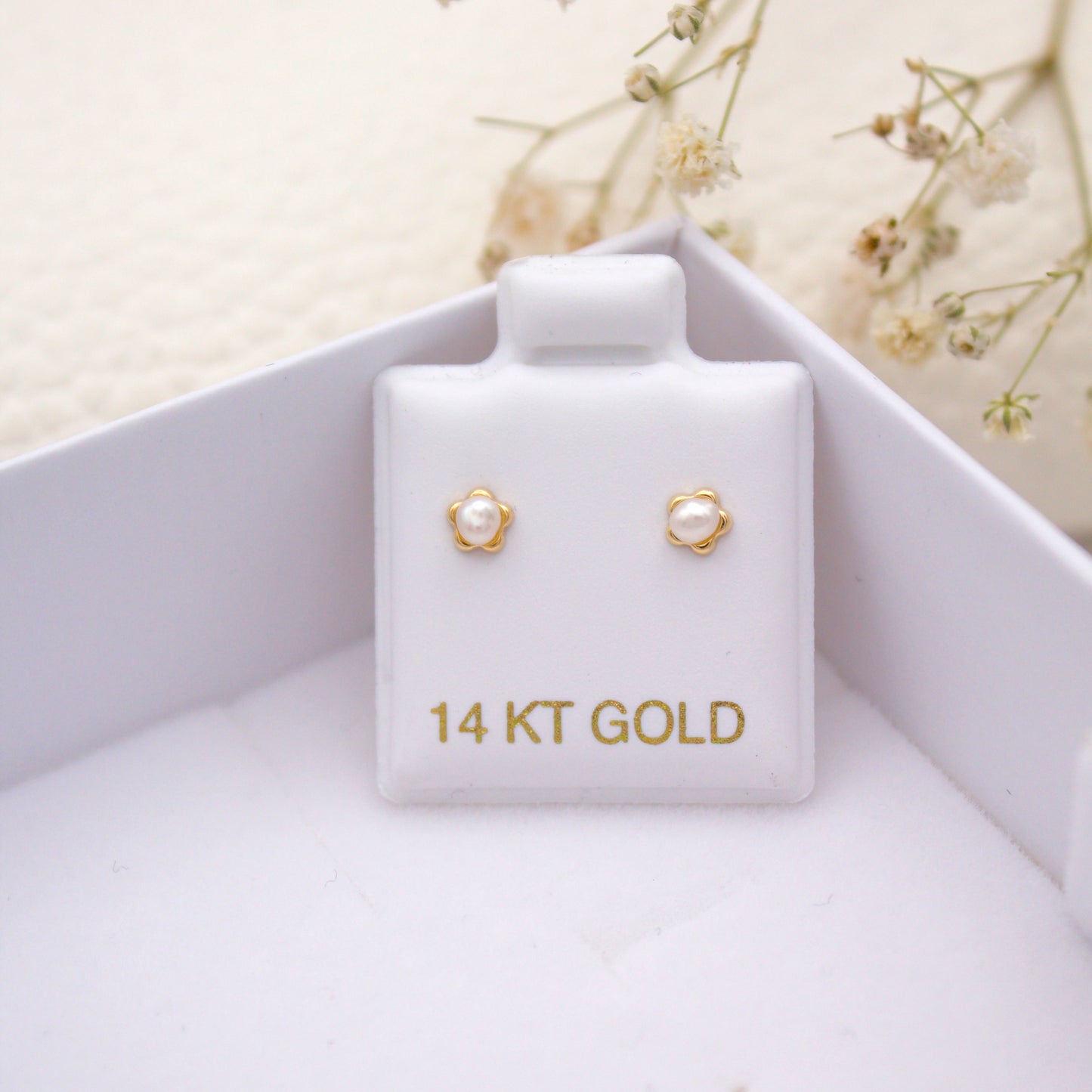 Flor y Perla Screwback Piercings 14KT