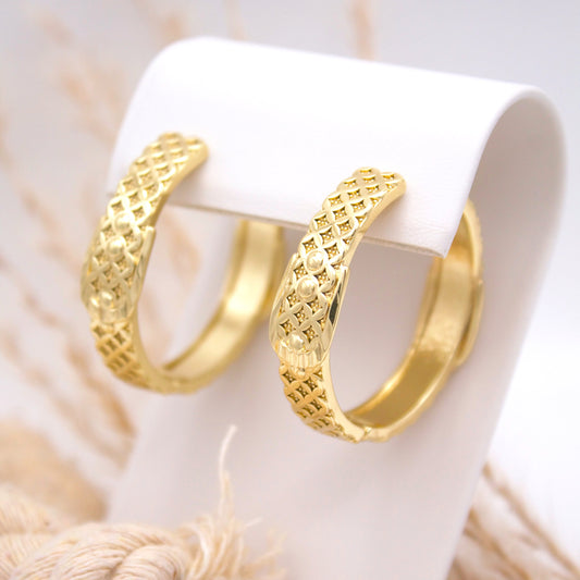 Saskia Hoop Earrings