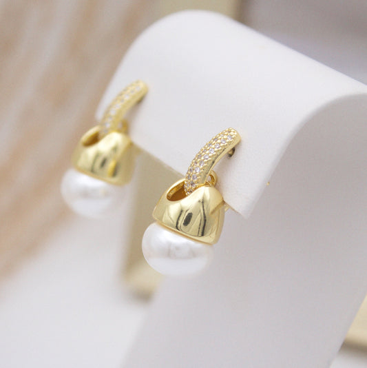 Fernande Stud Earrings