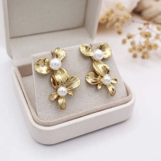 Mirella Stud Earrings